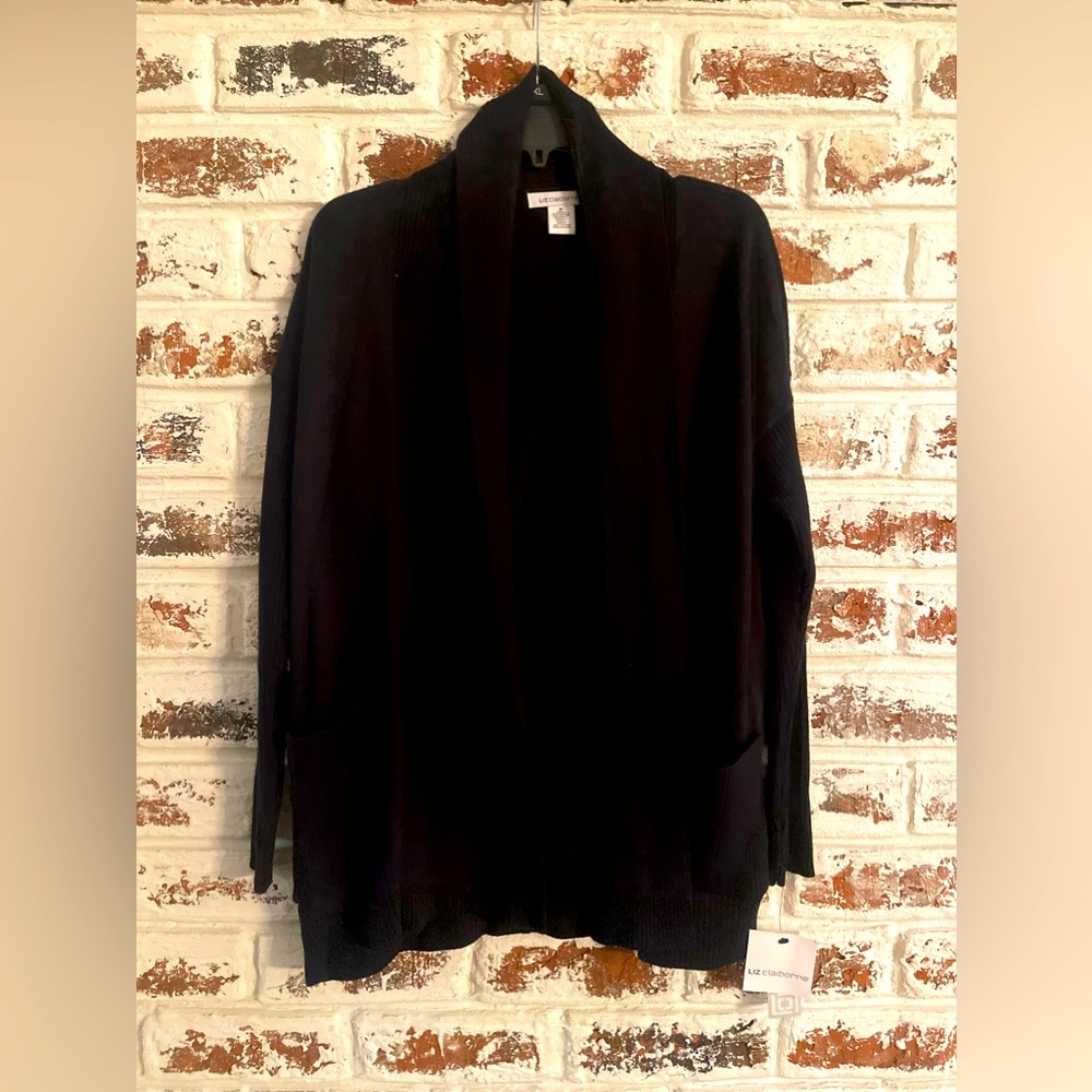 LIZ CLAIBORNE Women’s Black Cardigan with Pockets NWT Size Medium